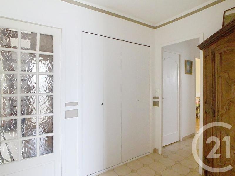 Maison - 117 m² - 6 pièces