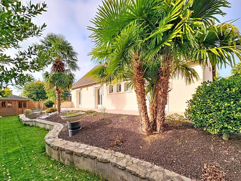 Maison - 206 m² - 9 pièces