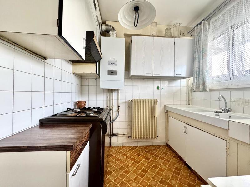Appartement - 82 m² - 5 pièces
