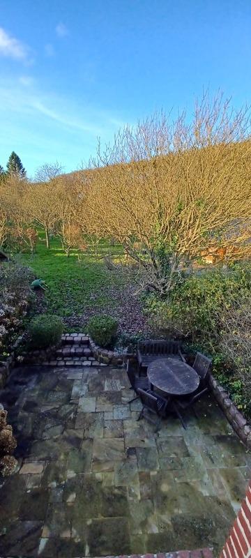 Maison - 202 m² - 9 pièces