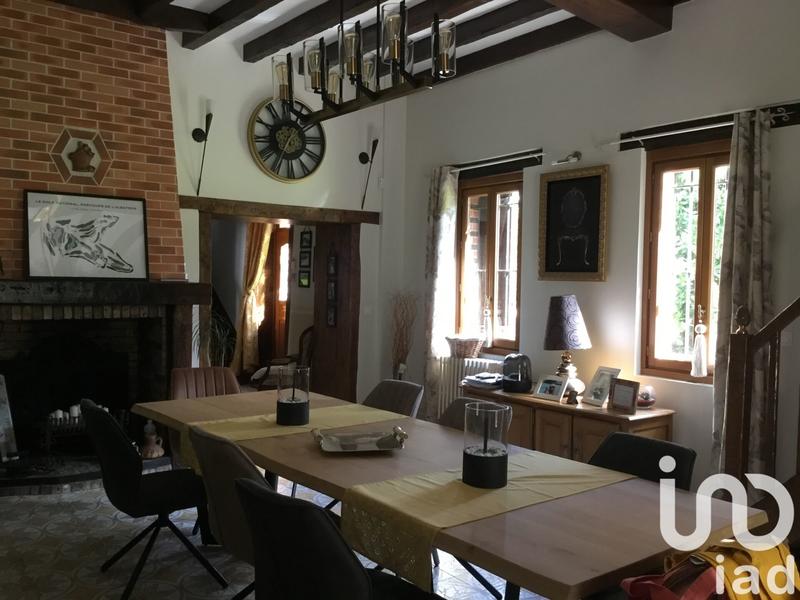 Maison - 200 m² - 8 pièces