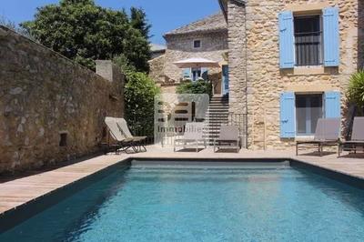 Maison chambre d'hôtes - 280 m² - 10 pièces