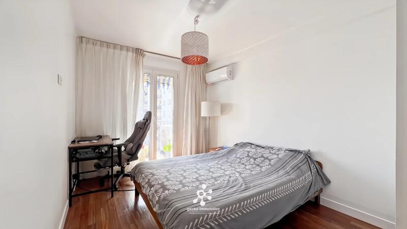 Appartement - 67 m² - 4 pièces