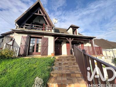 Maison - 178 m² - 8 pièces