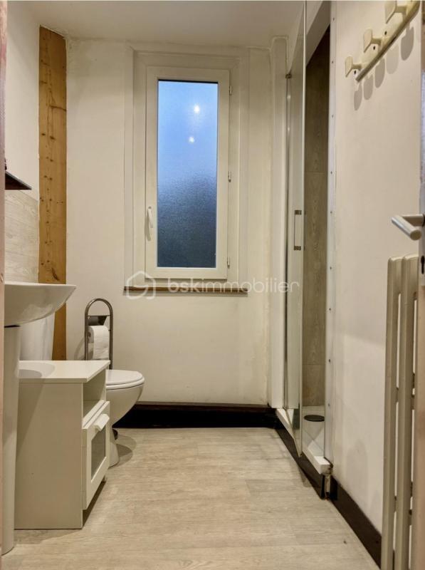 Maison traditionnelle - 67 m² - 5 pièces