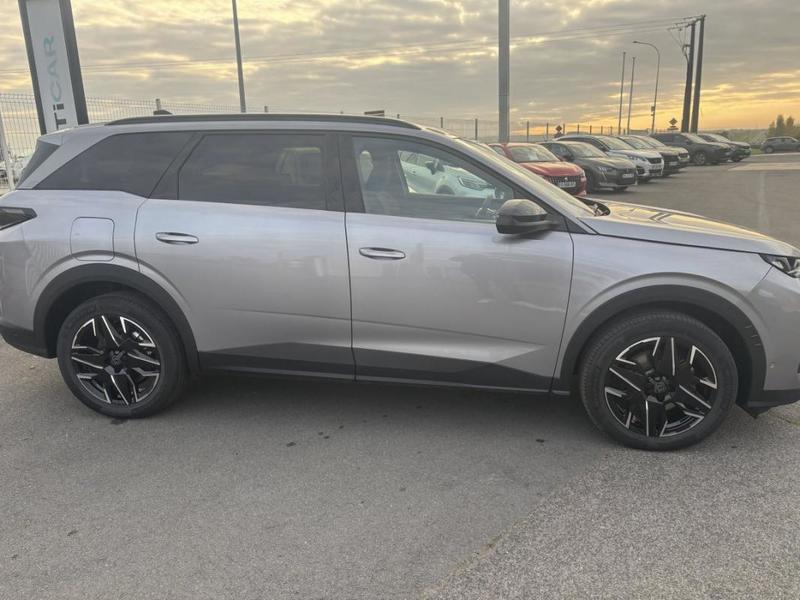 Peugeot 5008 III 1.2 Hybrid 145 E-Dcs6 Allure