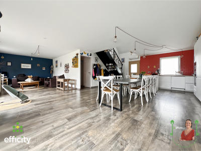 Maison - 140 m² - 5 pièces