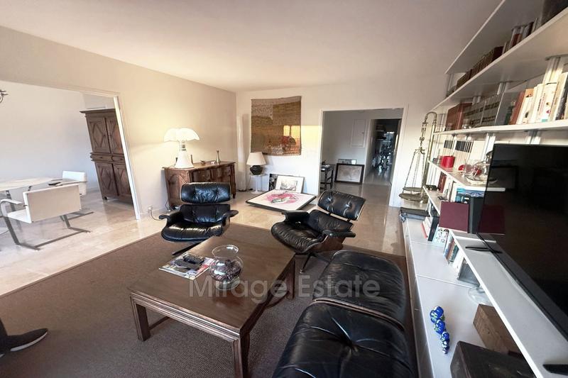 Appartement - 99 m² - 3 pièces