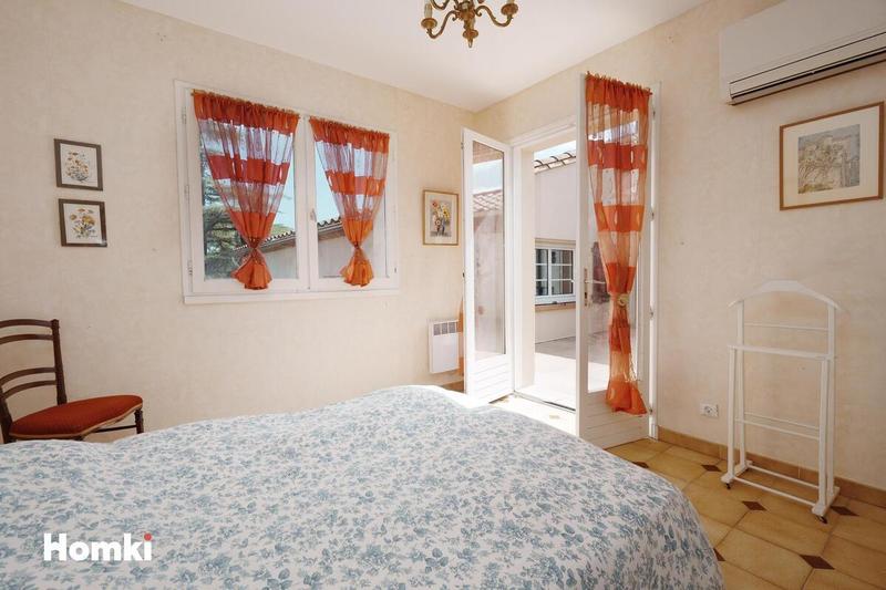 Villa - 290 m² - 6 pièces