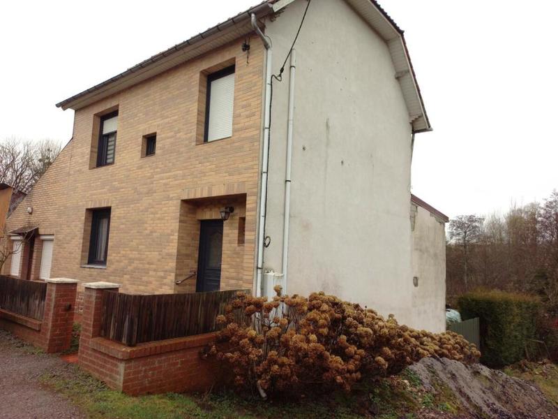 Maison - 97 m² - 5 pièces