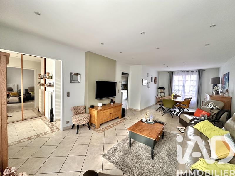 Maison - 104 m² - 5 pièces