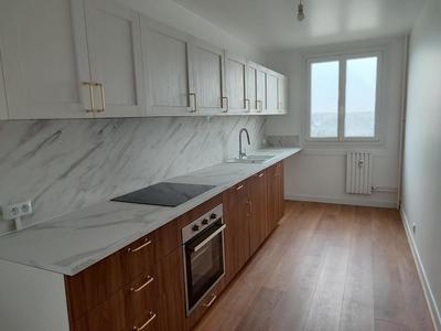 Appartement - 108 m² - 5 pièces