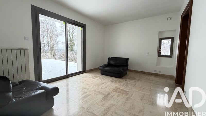 Maison - 171 m² - 7 pièces