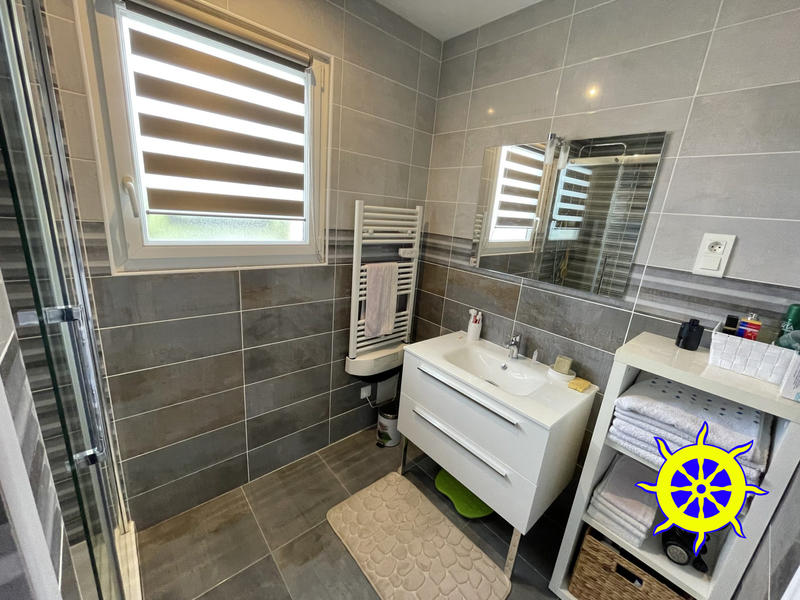 Maison contemporaine - 110 m² - 4 pièces