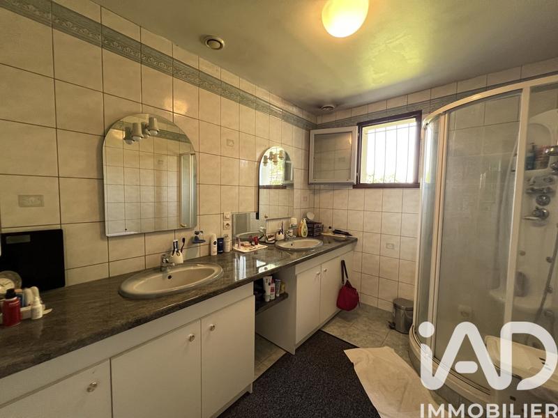 Maison - 162 m² - 6 pièces