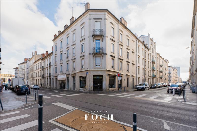 Appartement - 89 m² - 5 pièces