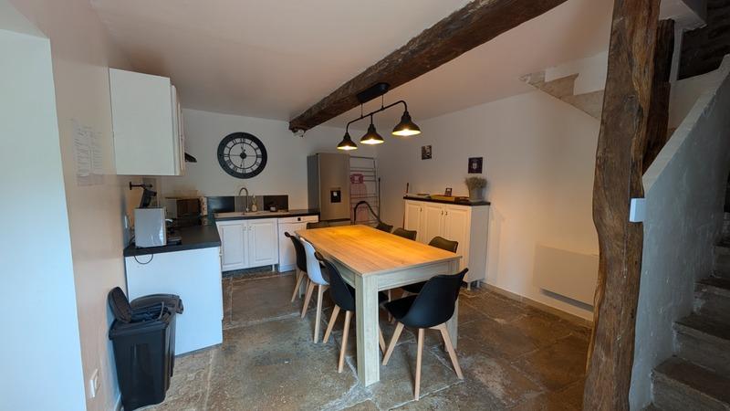 Maison - 95 m² - 5 pièces