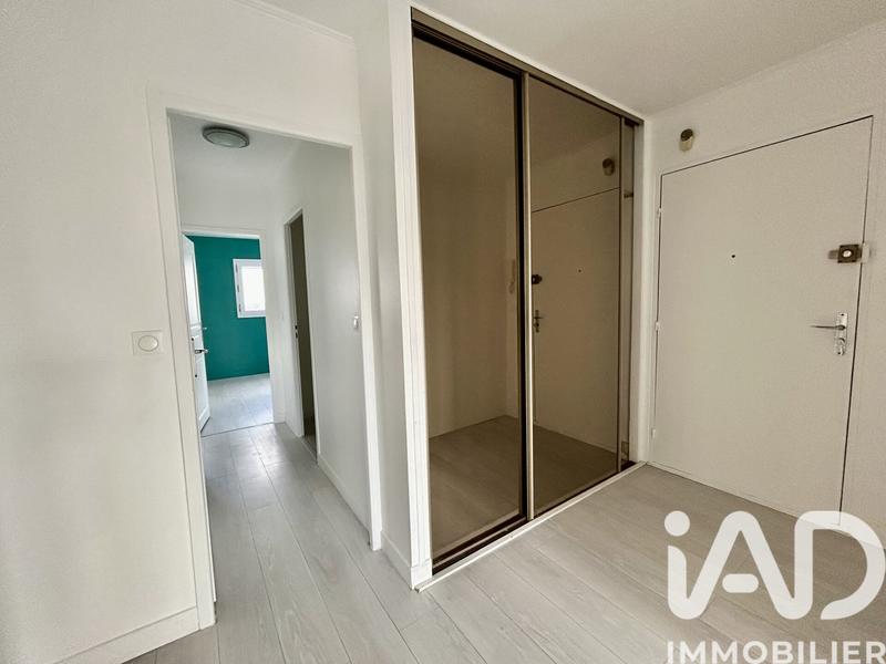 Appartement - 80 m² - 4 pièces