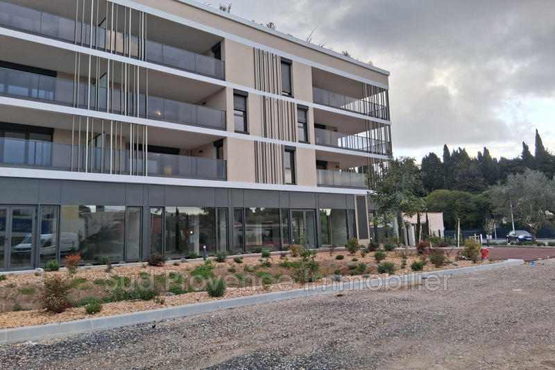 Local commercial - 440 m²