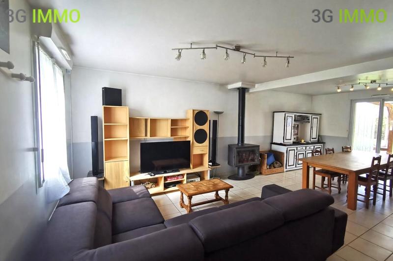 Maison traditionnelle - 101 m² - 6 pièces