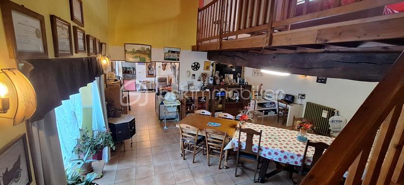 Maison en pierre - 126 m² - 5 pièces