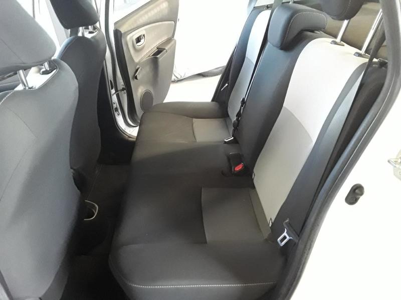 Toyota Yaris 1.5 100 Cv France Business Hybride