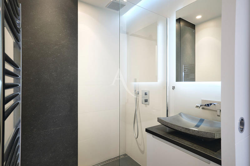 Appartement - 91 m² - 3 pièces