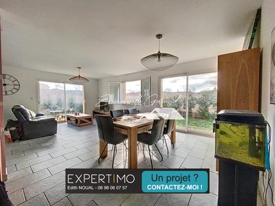 Maison - 111 m² - 5 pièces