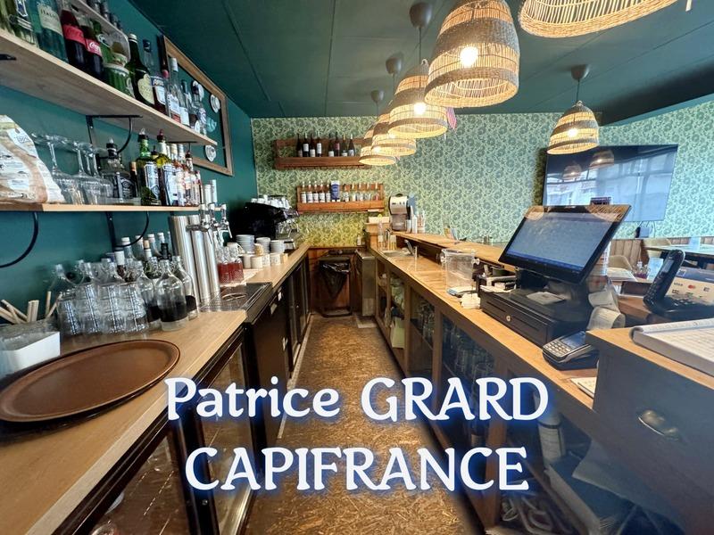 Local commercial - 159 m² - 4 pièces