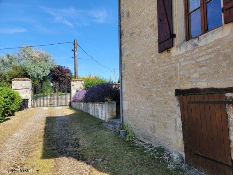 Maison en pierre - 177 m² - 5 pièces