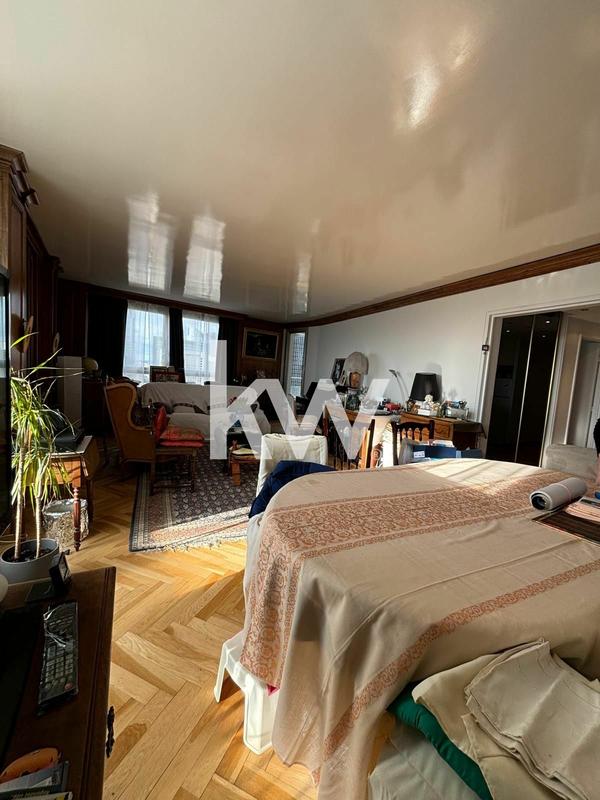 Appartement - 110 m² - 4 pièces