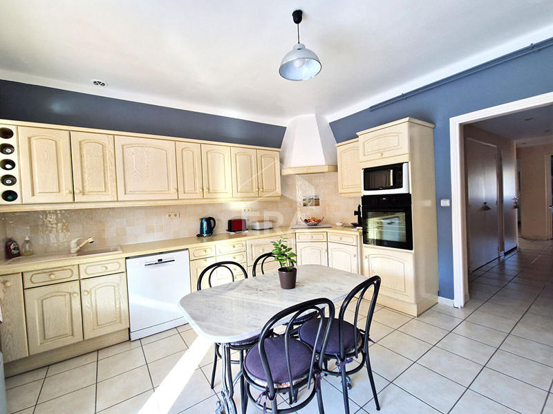 Maison - 139 m² - 5 pièces