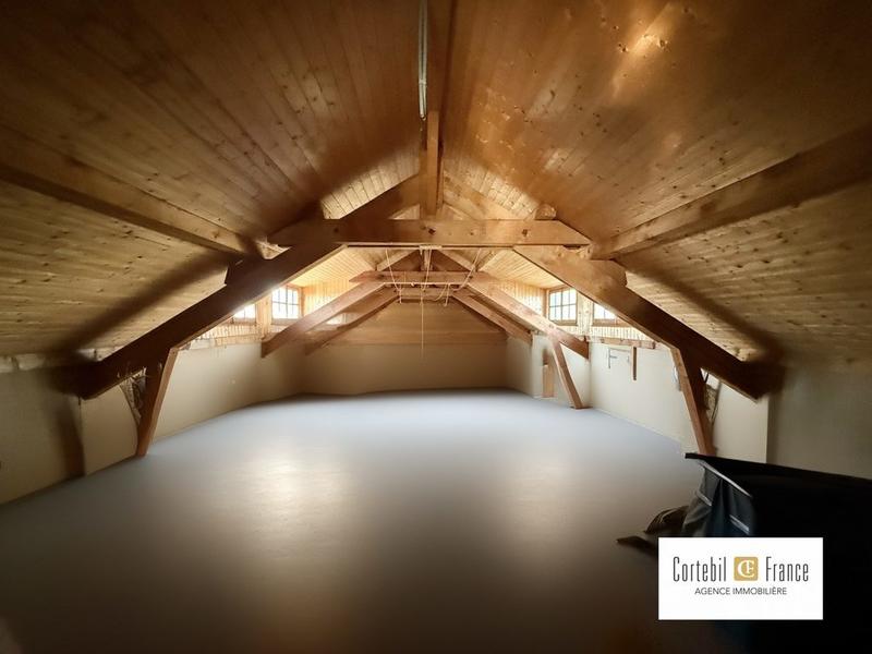 Villa - 177 m² - 6 pièces