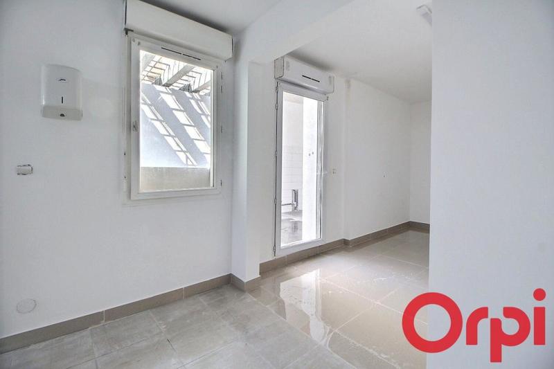 Local commercial - 186 m²