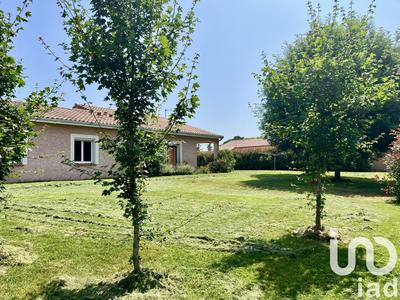 Maison - 151 m² - 5 pièces