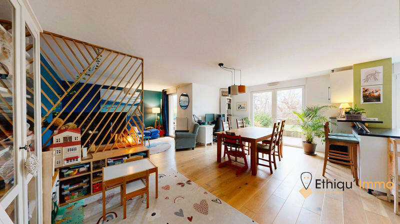 Appartement - 86 m² - 3 pièces