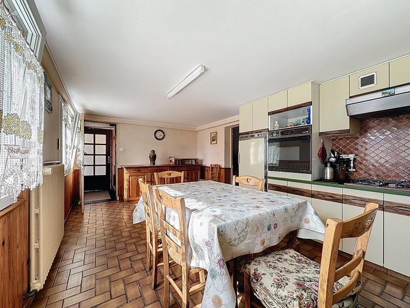 Maison - 124 m² - 8 pièces