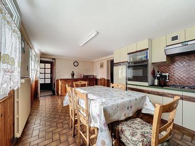 Maison - 124 m² - 8 pièces