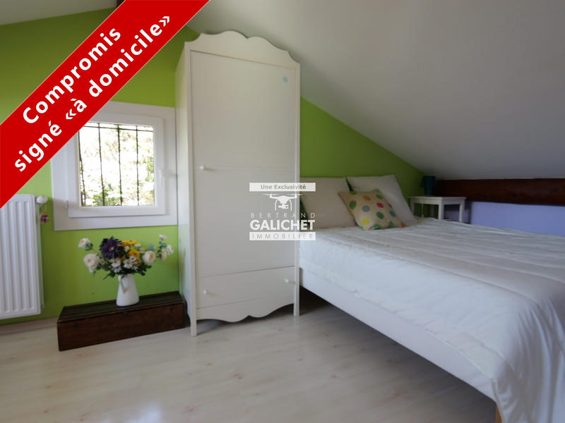 Maison traditionnelle - 155 m² - 5 pièces