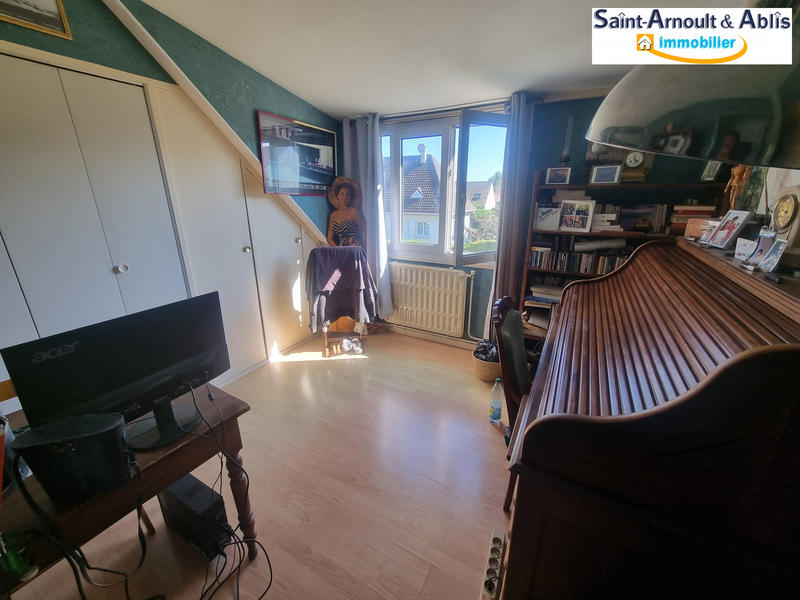 Maison traditionnelle - 101 m² - 6 pièces