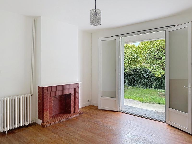 Maison - 95 m² - 5 pièces