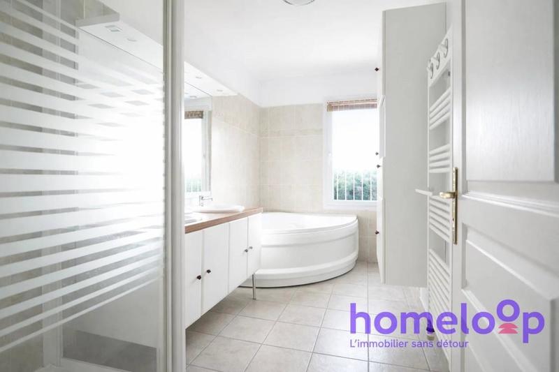 Maison - 106 m² - 5 pièces