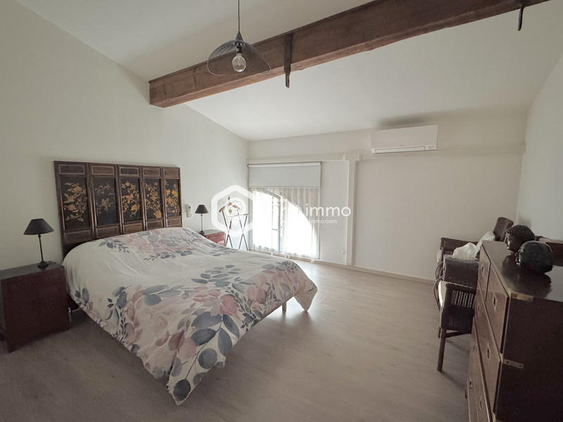 Villa - 162 m² - 7 pièces