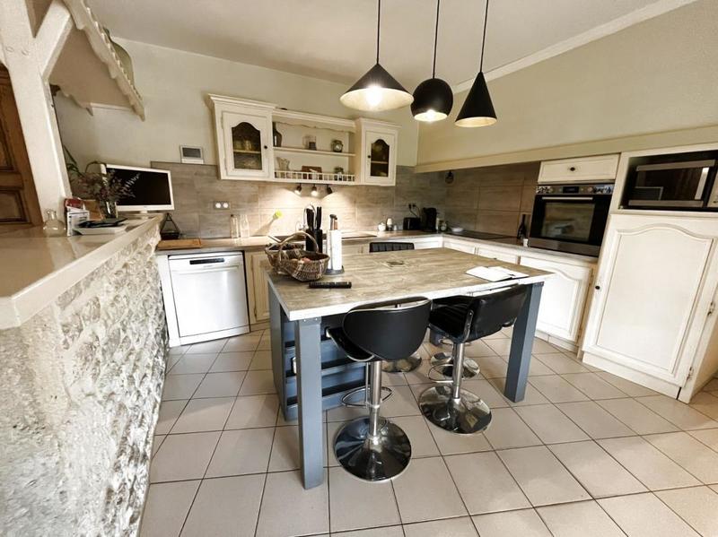 Propriété viticole - 250 m² - 9 pièces