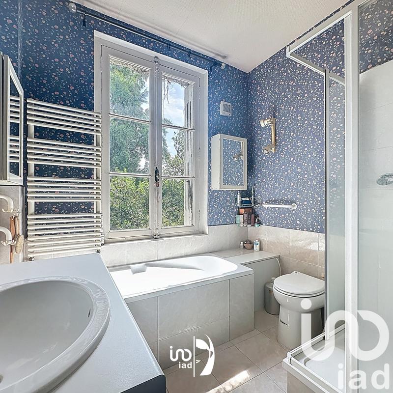 Maison - 246 m² - 7 pièces