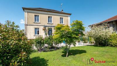 Maison de maîtres - 185 m² - 8 pièces