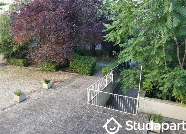 Chambre - 9 m² - 1 pièce