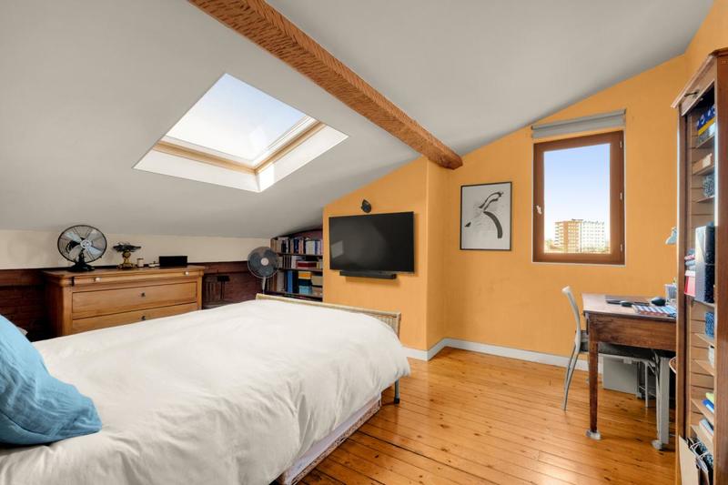 Loft - 125 m² - 5 pièces