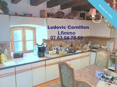 Propriété - 210 m² - 8 pièces