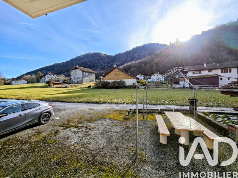 Appartement - 97 m² - 4 pièces